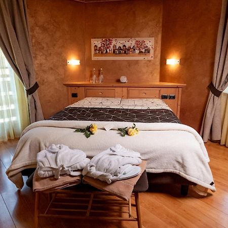 Romantic Charming Hotel Rancolin Moena Exterior photo