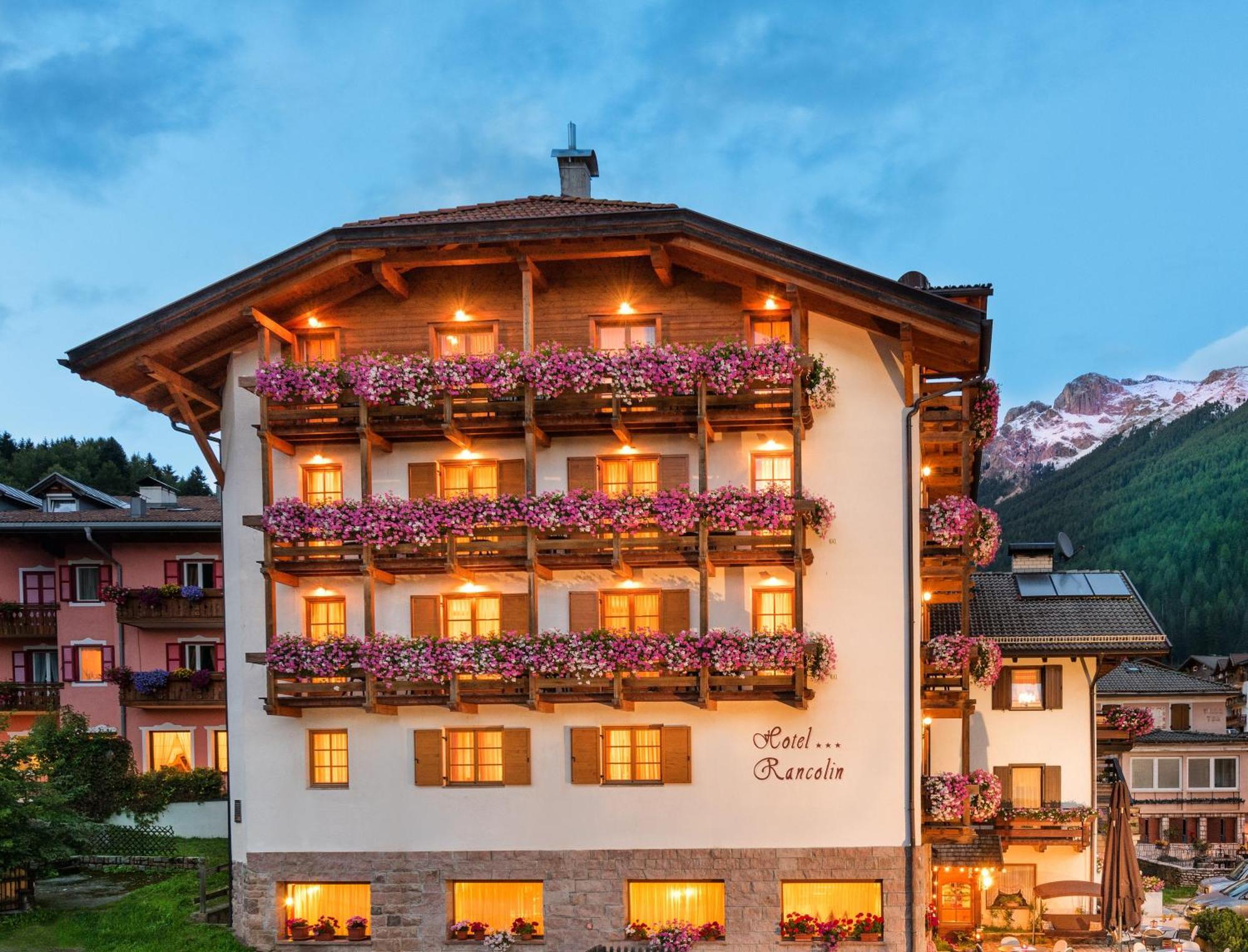 Romantic Charming Hotel Rancolin Moena Exterior photo