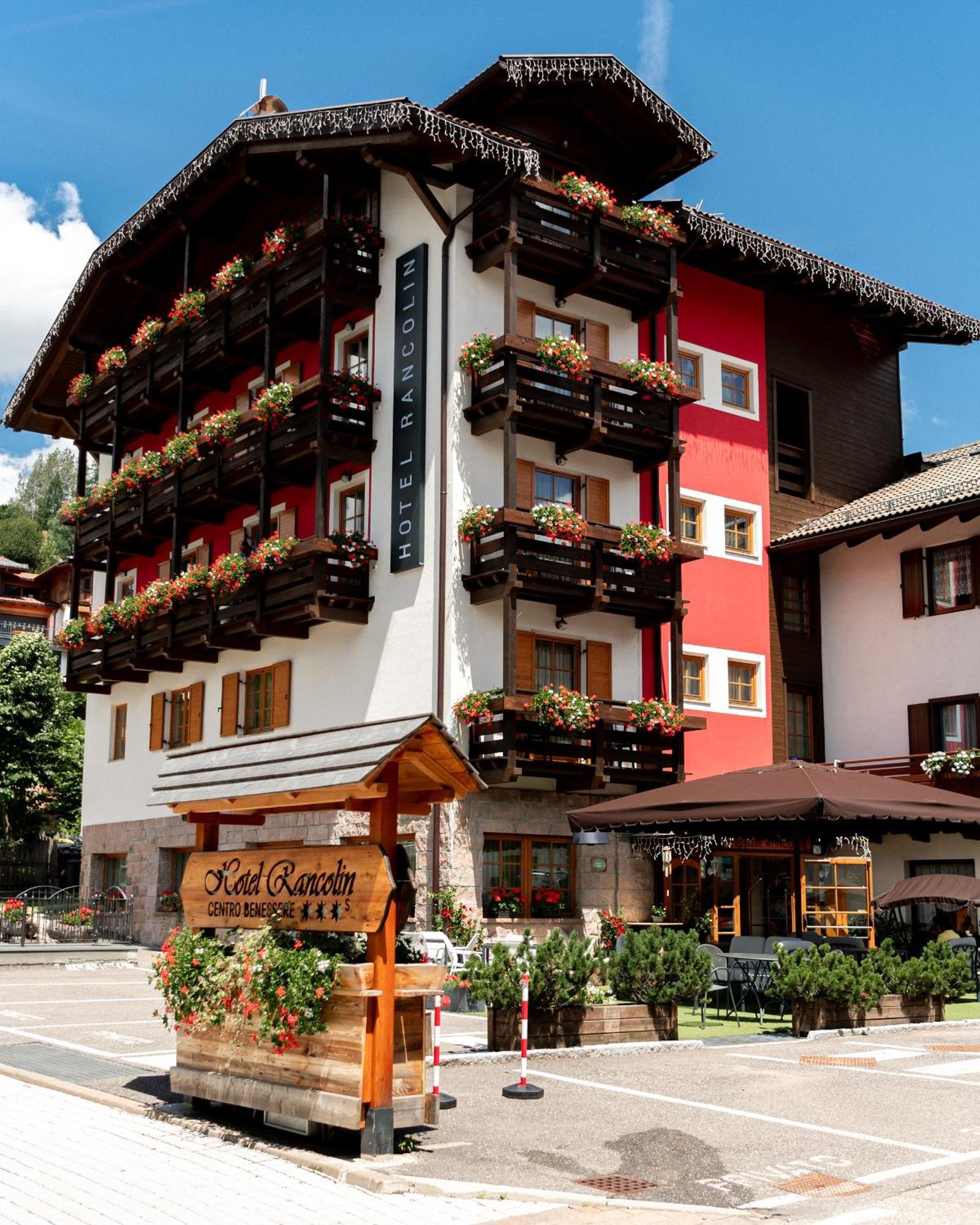 Romantic Charming Hotel Rancolin Moena Exterior photo