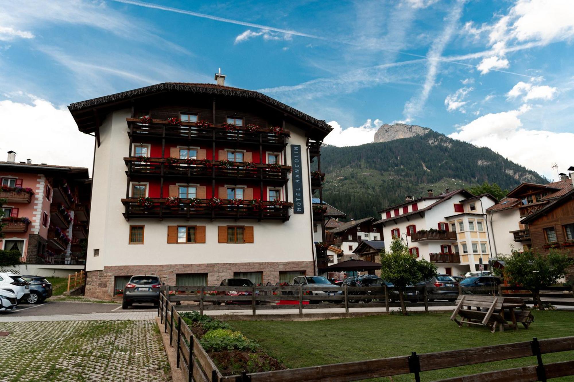 Romantic Charming Hotel Rancolin Moena Exterior photo