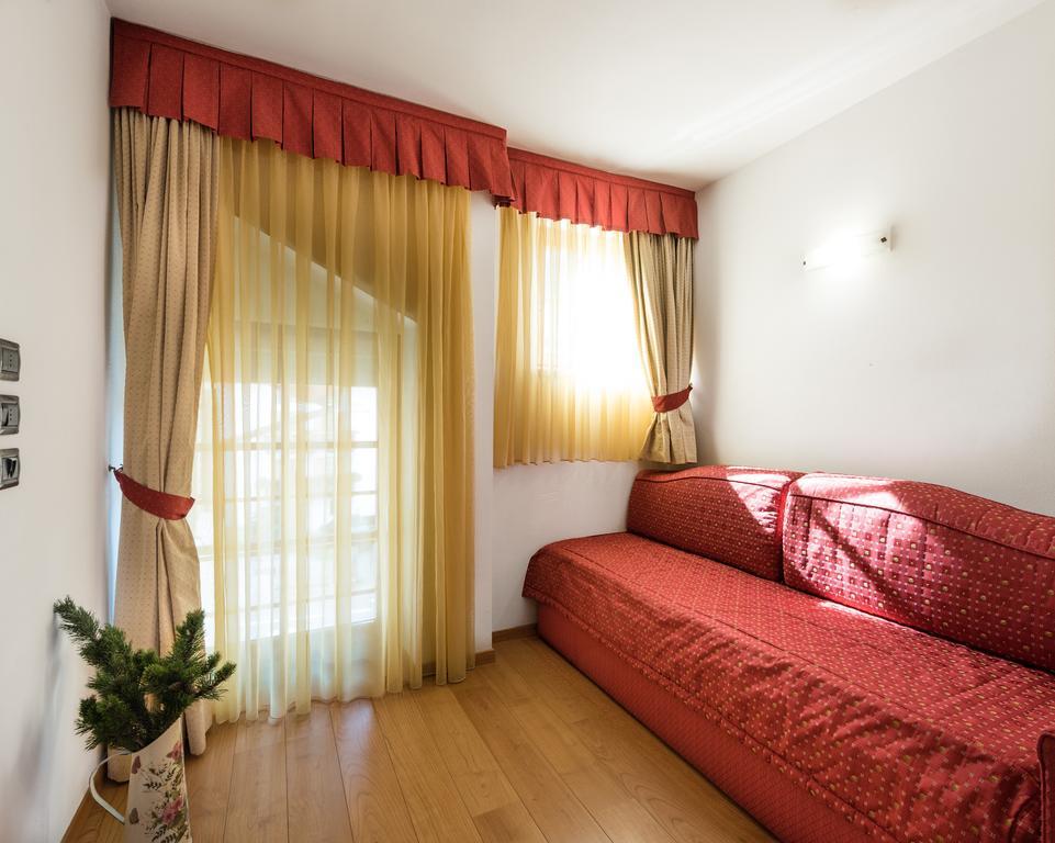 Romantic Charming Hotel Rancolin Moena Exterior photo
